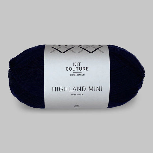 Highland Mini Yarn Navy 145