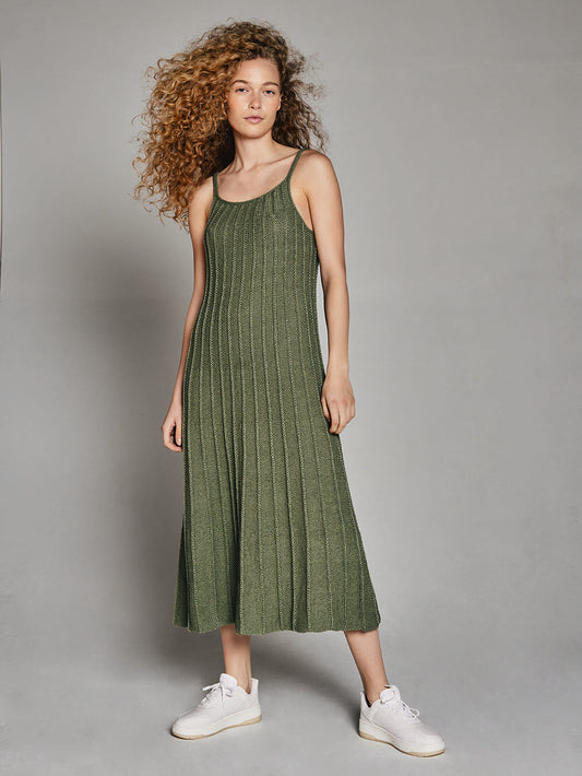 2207 Line and Tynn Line for Women-  Sandnes Garn