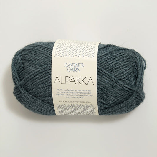 Charcoal alpaca sandnes garn wool